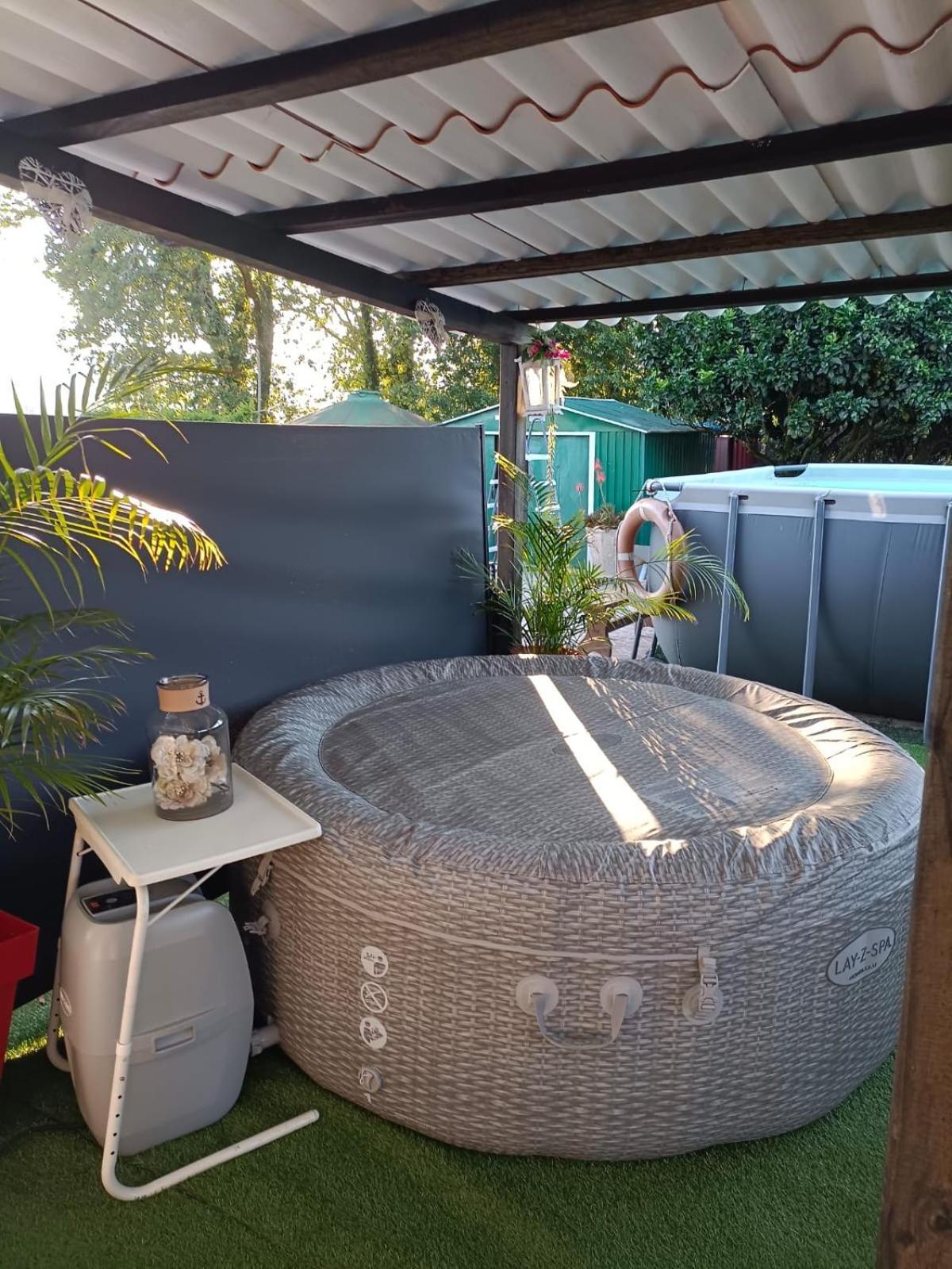 APARTAMENTO RURAL DUPLEX ( 270 metros.) DE 4 HAB. EN TOMIÑO CON JARDIN PRIVADO Tomiño Exterior foto
